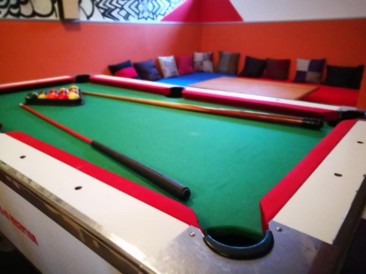 Balkaneros Hostel Mostar Bagian luar foto